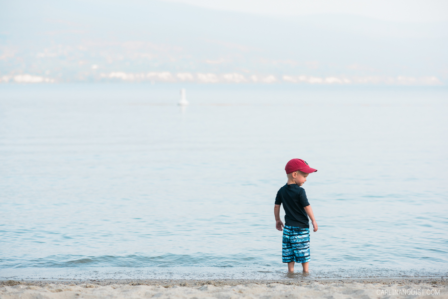 Kids Beach Photos | Lifestyle Family Photography | Summerland Okanagan Valley